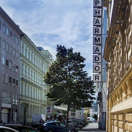 Pension Pharmador Вена Экстерьер фото